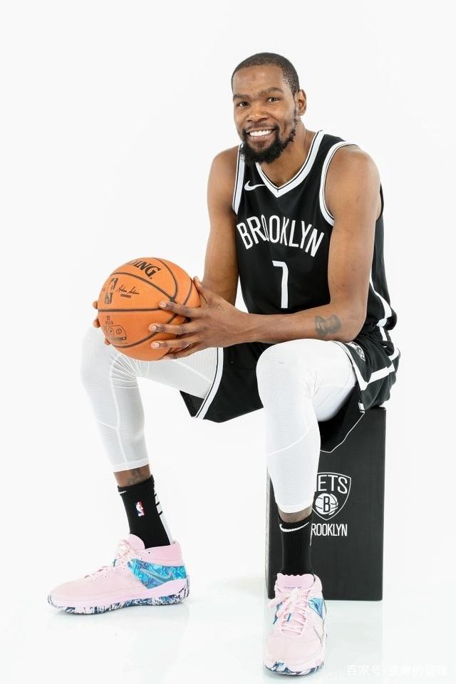 赛吸引了众 赛吸引了众